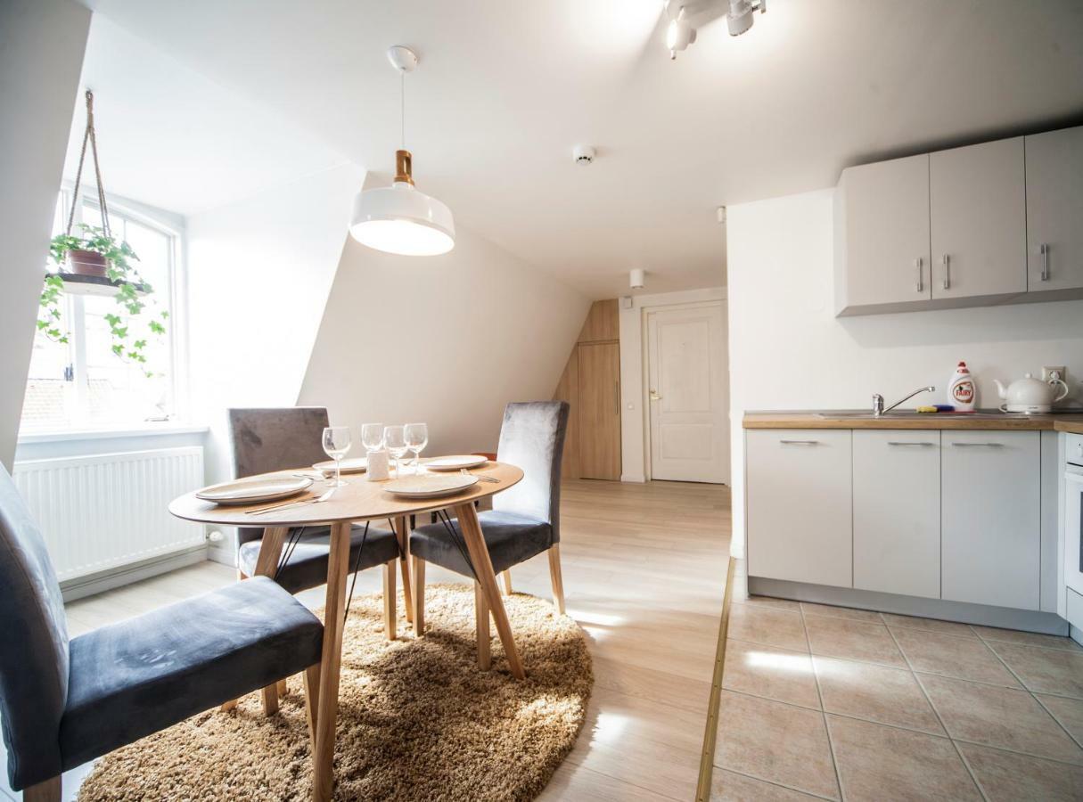 2 Level Apartments In Old Town Рига Экстерьер фото